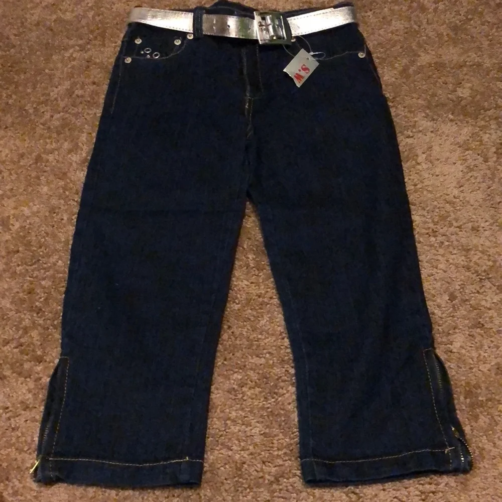 SWAK Capri Jeans Girls Size 10‎ Denim Blue Silver Belt NWT